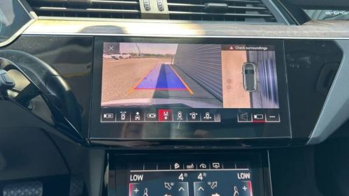 2019 Audi e-tron - Images - 27
