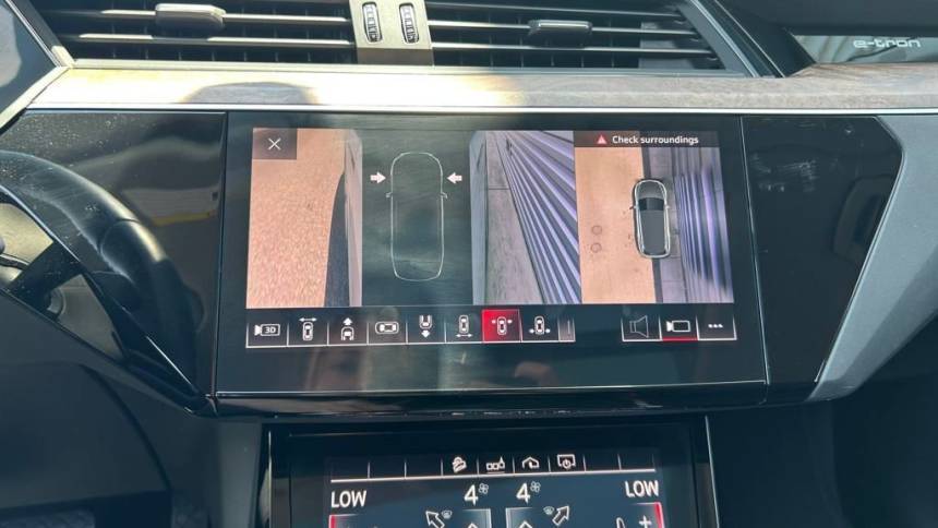 2019 Audi e-tron - Images - 29