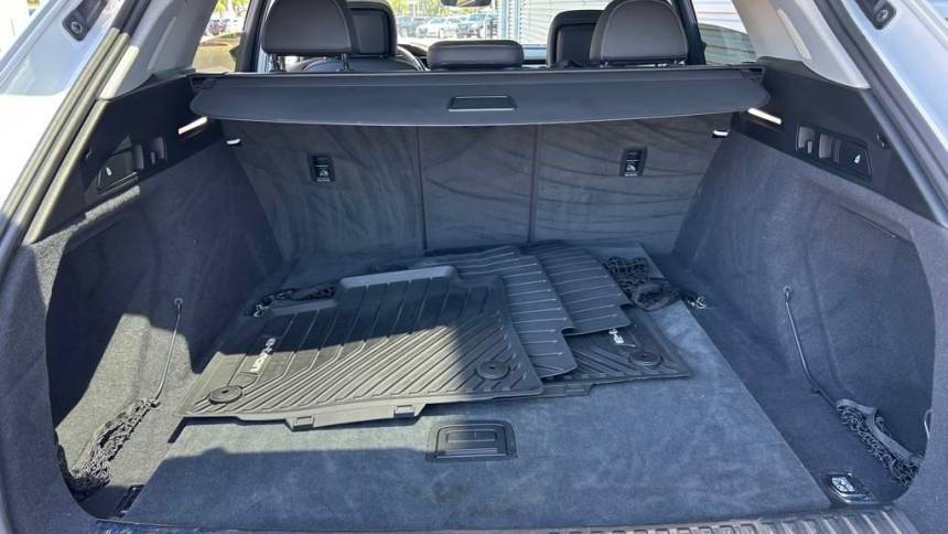 2019 Audi e-tron - Images - 47
