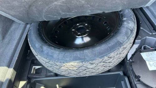 2019 Audi e-tron - Images - 48