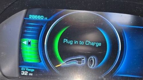 2017 Chevrolet VOLT - Images - 3