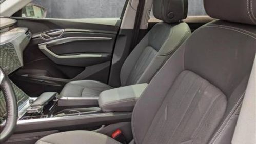 2021 Audi e-tron - Images - 17