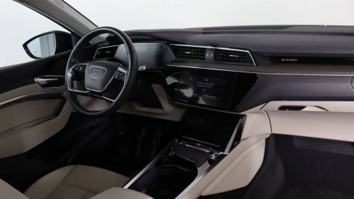 2021 Audi e-tron - Images - 13
