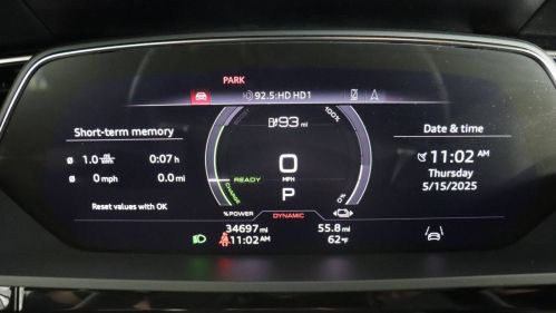 2021 Audi e-tron - Images - 15