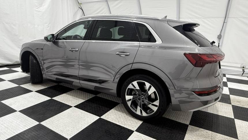 2022 Audi e-tron - Images - 2
