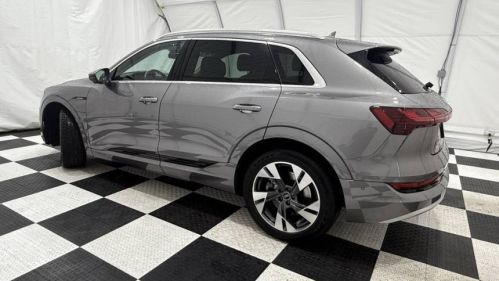 2022 Audi e-tron - Images - 2