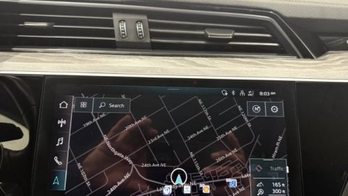 2022 Audi e-tron - Images - 27