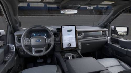 2025 Ford F-150 Lightning - Images - 9