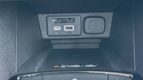 2022 Chevrolet Bolt - Images - 22