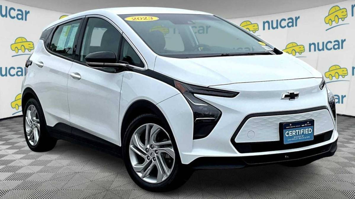 2023 Chevrolet Bolt - Images - 1