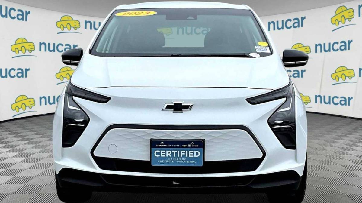 2023 Chevrolet Bolt - Images - 2