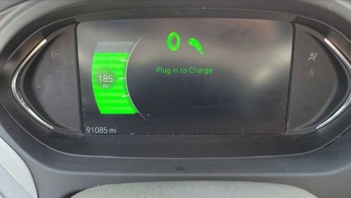 2017 Chevrolet Bolt - Images - 14
