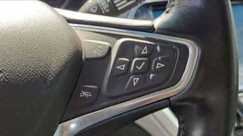 2017 Chevrolet Bolt - Images - 19