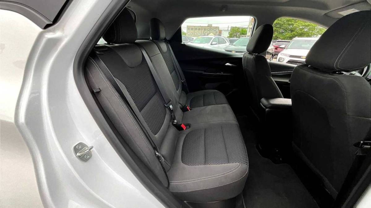 2023 Chevrolet Bolt - Images - 16