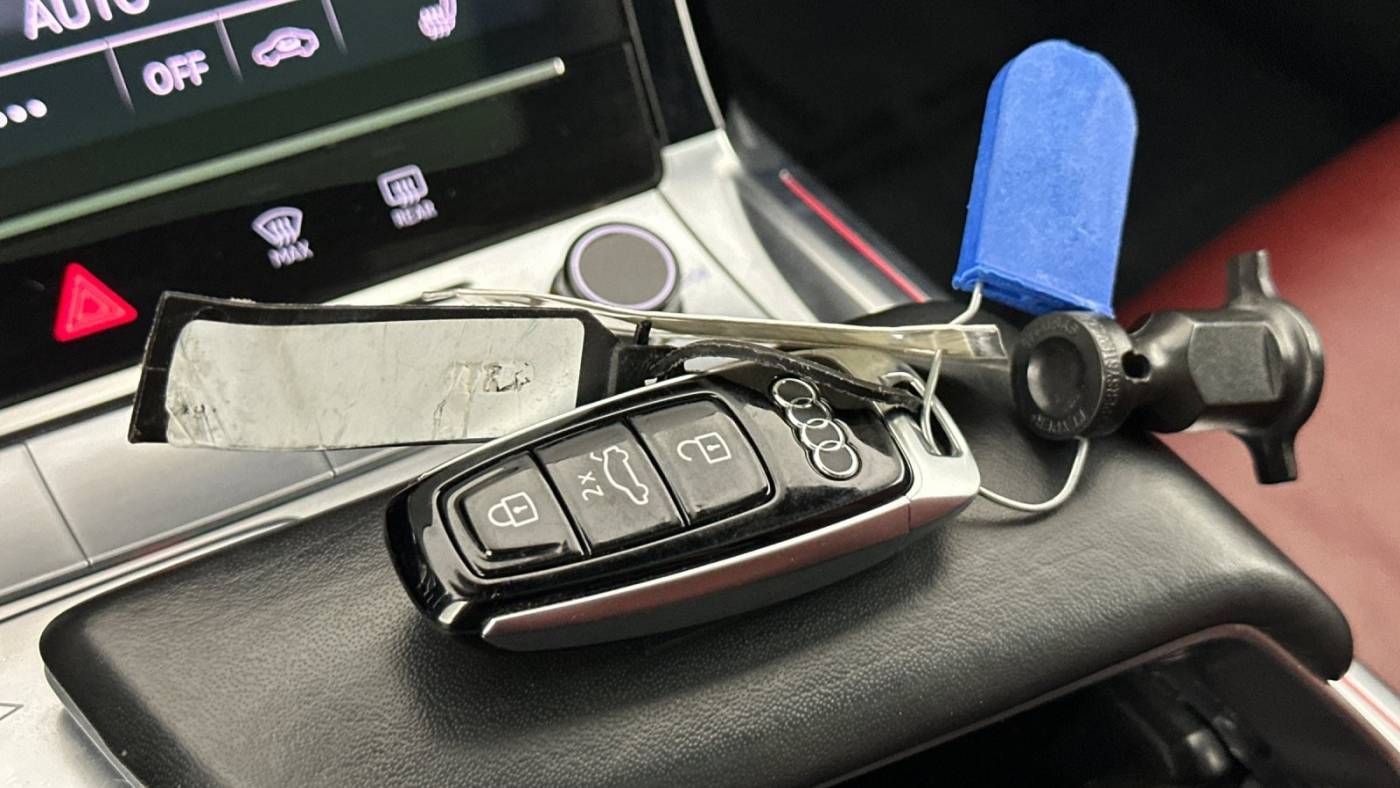 2023 Audi e-tron S WA13CBGE6PB012048