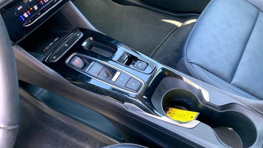 2023 Chevrolet Bolt - Images - 16