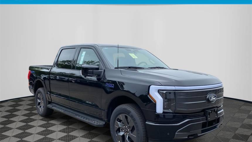 2025 Ford F-150 Lightning - Images - 1
