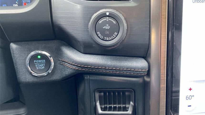 2025 Ford F-150 Lightning - Images - 14
