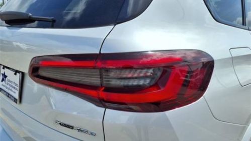2023 BMW X5 - Images - 23