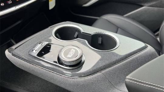 2025 Cadillac OPTIQ - Images - 17