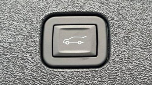 2025 Cadillac OPTIQ - Images - 25