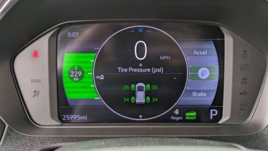2023 Chevrolet Bolt - Images - 12