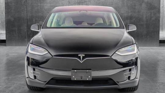 2019 Tesla Model X - Images - 2