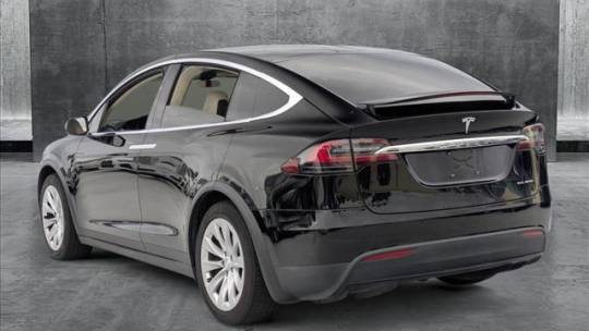 2019 Tesla Model X - Images - 7