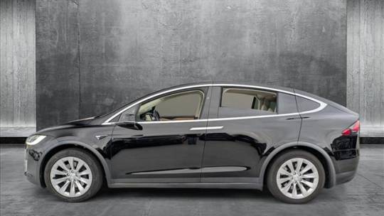 2019 Tesla Model X - Images - 8