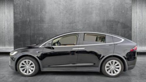 2019 Tesla Model X - Images - 8