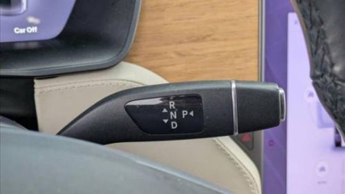 2019 Tesla Model X - Images - 13
