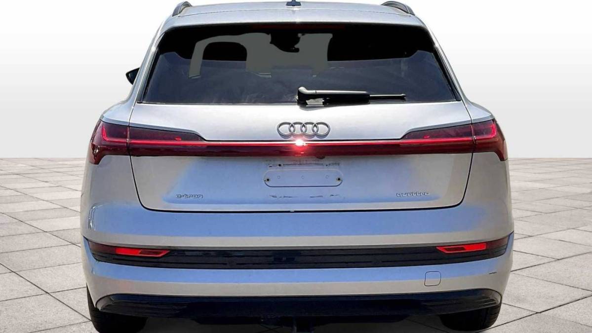 2021 Audi e-tron - Images - 4