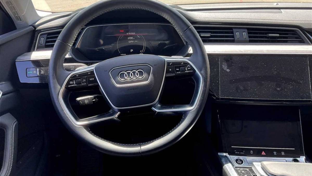 2021 Audi e-tron - Images - 5