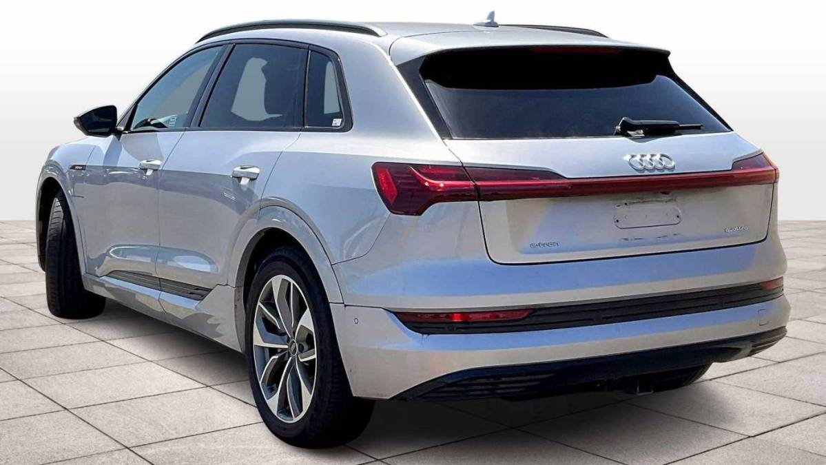 2021 Audi e-tron - Images - 10