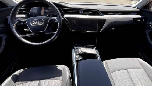 2021 Audi e-tron - Images - 13