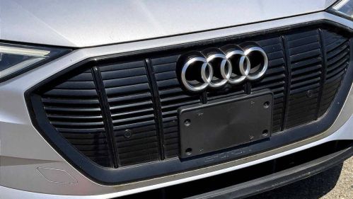 2021 Audi e-tron - Images - 27