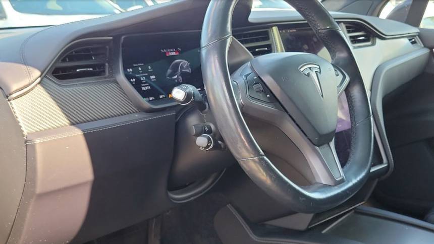 2018 Tesla Model X - Images - 9