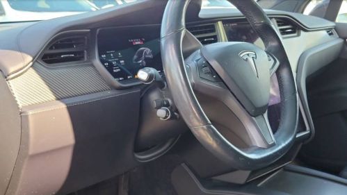 2018 Tesla Model X - Images - 9