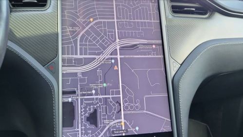 2018 Tesla Model X - Images - 23