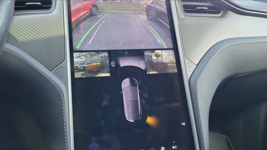 2018 Tesla Model X - Images - 24