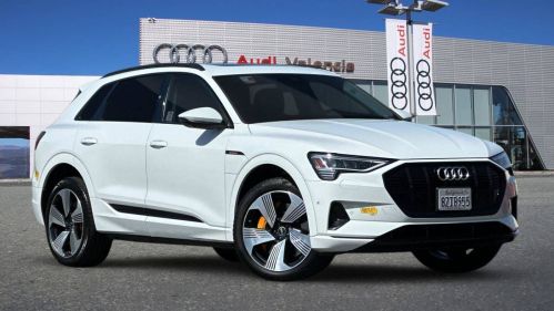 2022 Audi e-tron - Images - 1