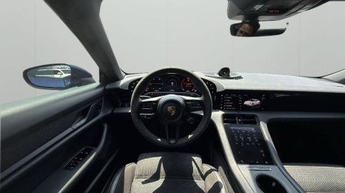 2021 Porsche Taycan - Images - 15