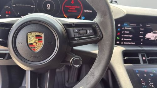 2021 Porsche Taycan - Images - 18