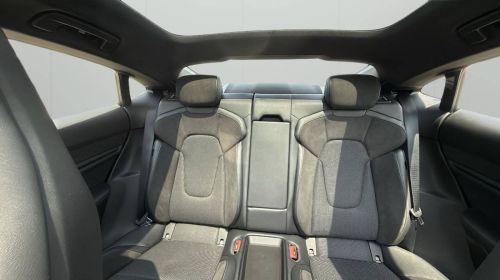 2021 Porsche Taycan - Images - 28
