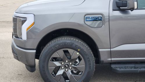 2025 Ford F-150 Lightning - Images - 6