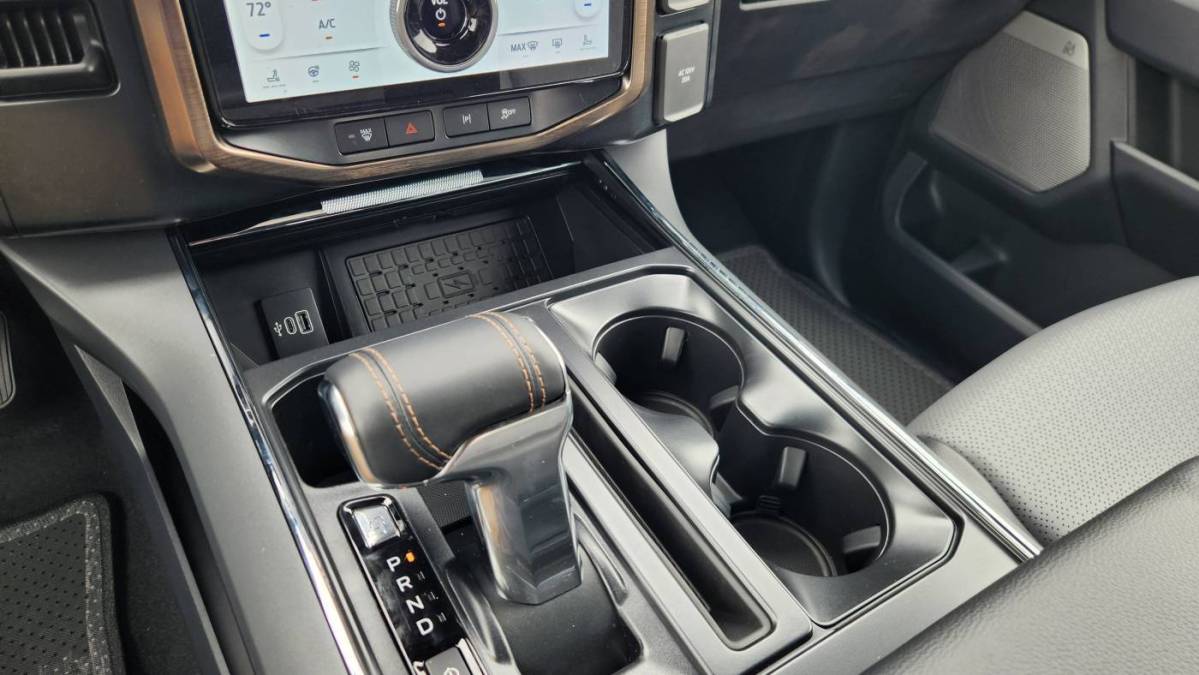 2025 Ford F-150 Lightning - Images - 14