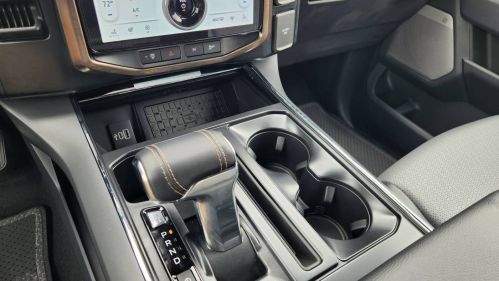 2025 Ford F-150 Lightning - Images - 14