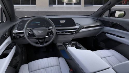 2025 Cadillac Lyriq - Images - 15