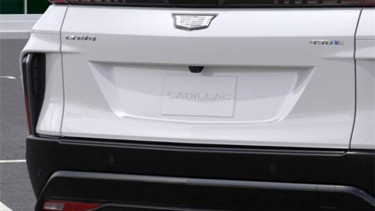 2025 Cadillac Lyriq - Images - 14