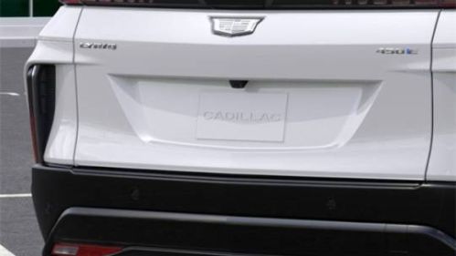 2025 Cadillac Lyriq - Images - 14